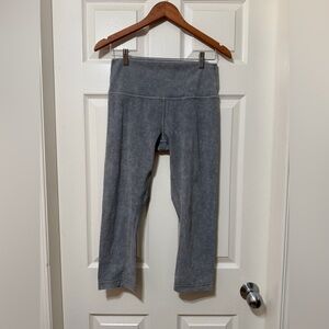 lululemon athletica wunder under hi rise crop size 8 euc